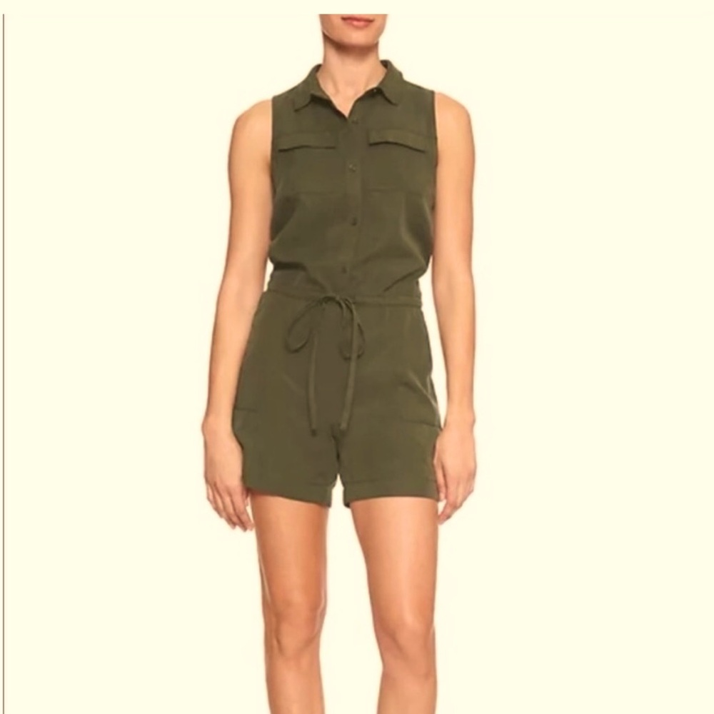Banana Republic deep olive green romper. 6